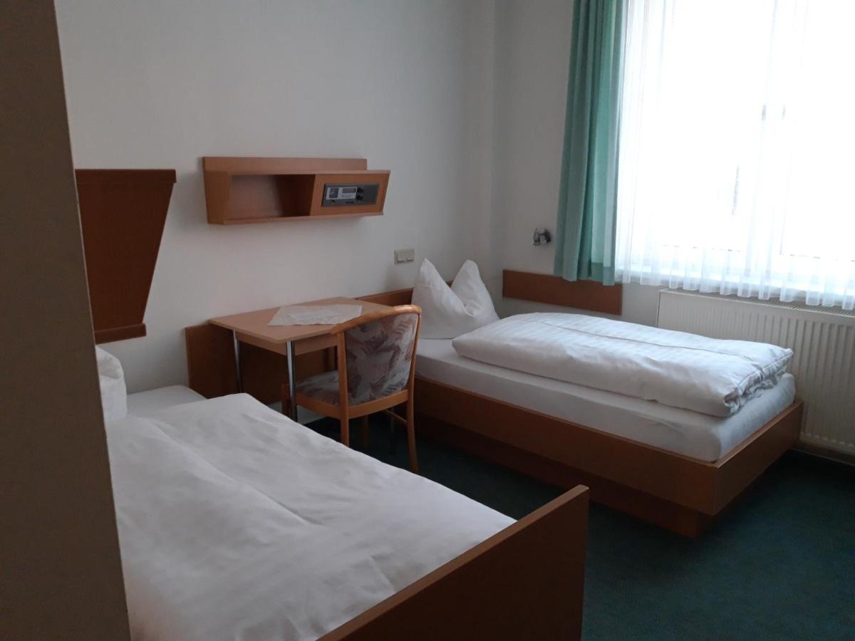 Hotel Zum Sportforum Blankenburg  Zimmer foto