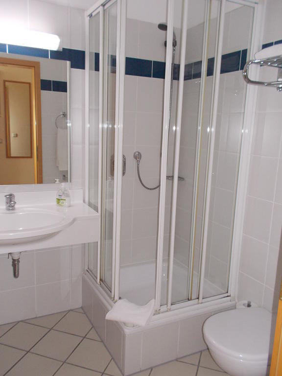 Hotel Zum Sportforum Blankenburg  Zimmer foto